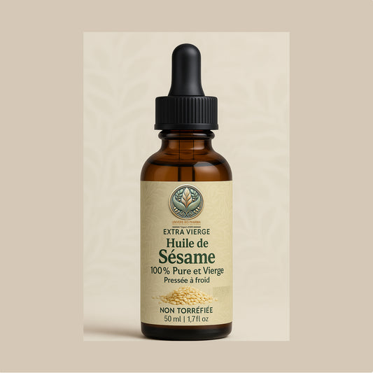 Flacon d’huile de sésame artisanale, pressée à froid, utilisée pour nourrir et protéger la peau sèche et les cheveux, fabriquée au Maroc.